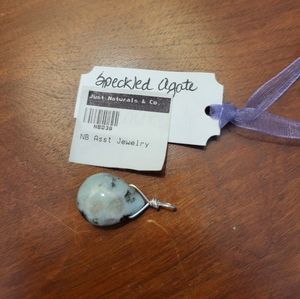 Speckled agate pendant in silver